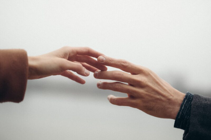 Relazioni autentiche e connessione emotiva tra due persone